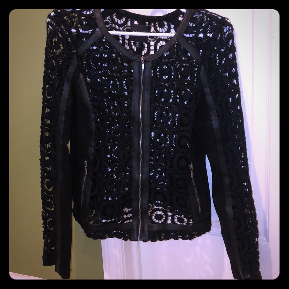 Lace jacket black